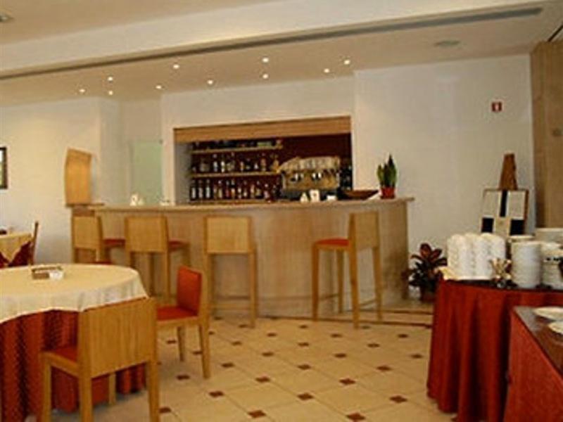 Best Western Plus Casablanca City Center Ресторан фото